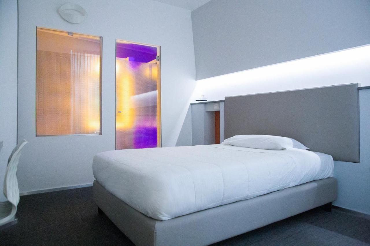 Executive Inn Boutique Hotel Brindisi Exterior photo