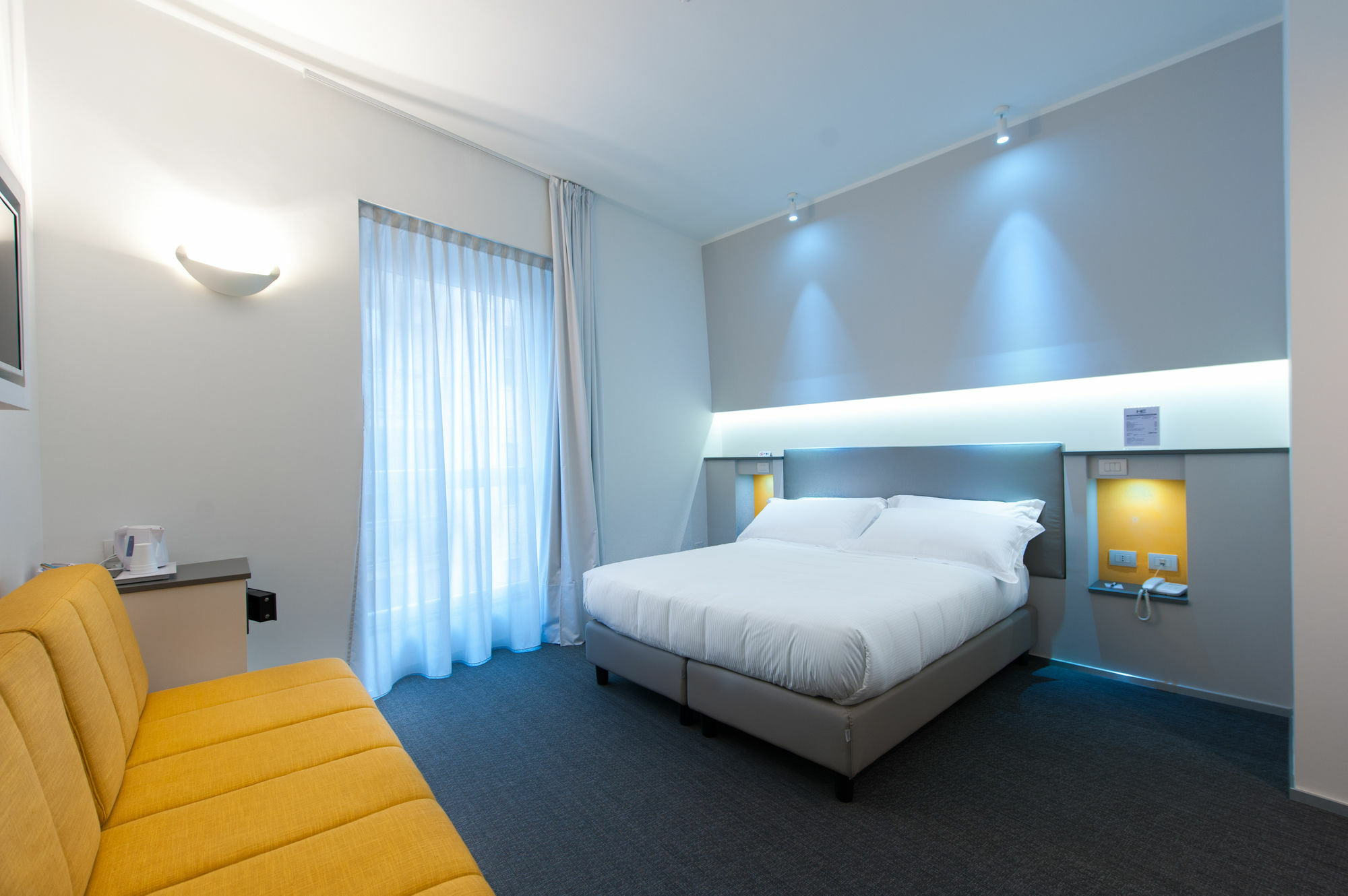 Executive Inn Boutique Hotel Brindisi Exterior photo
